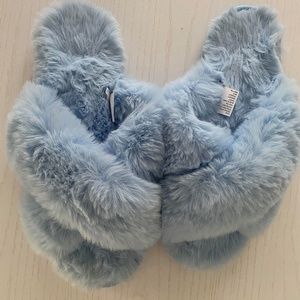 Women's Fuzzy Slipper Sandals